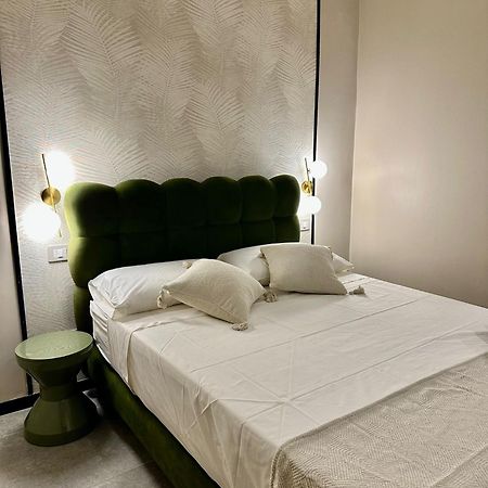 Golden Palm B&B Bari Luaran gambar