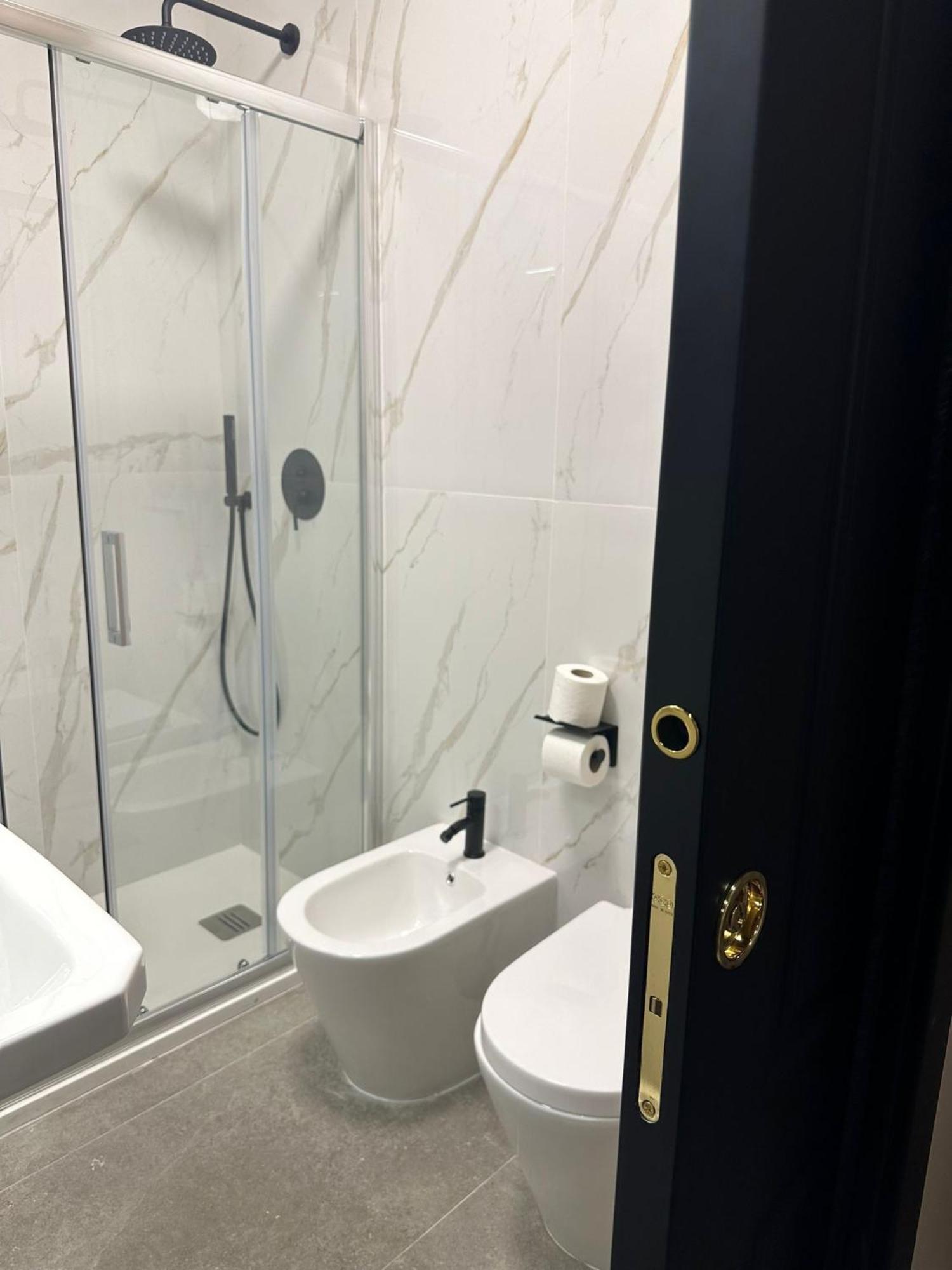 Golden Palm B&B Bari Luaran gambar