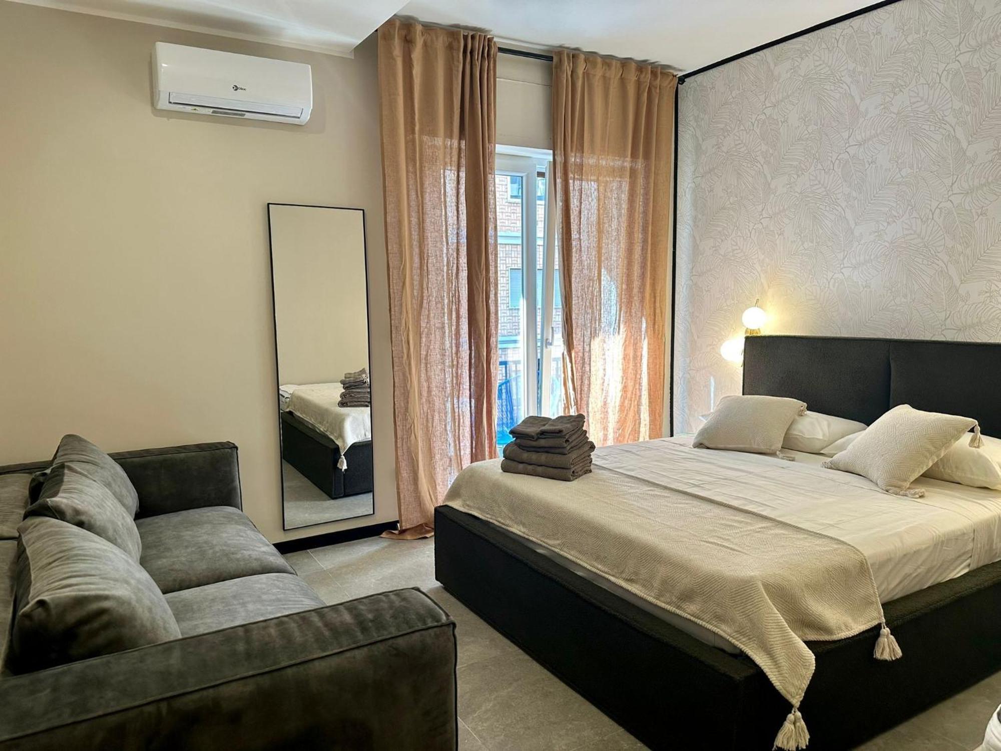 Golden Palm B&B Bari Luaran gambar